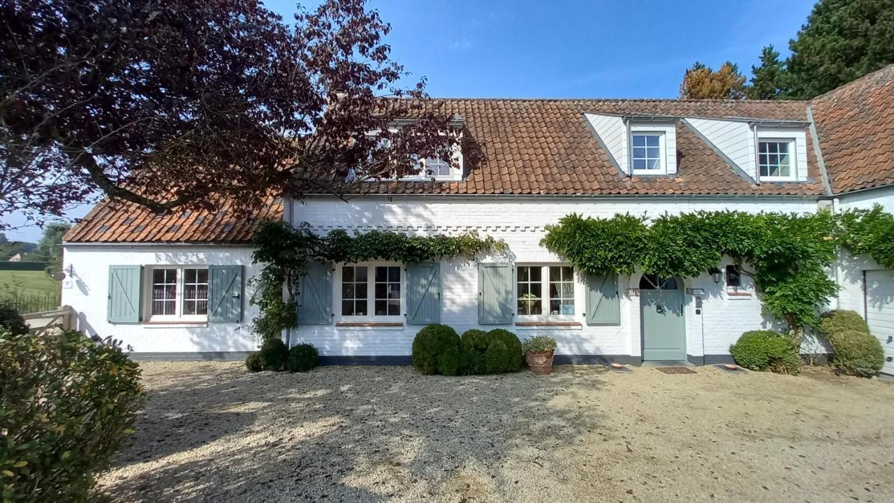 Chambres D'Hotes - Au Clos D'Amande Lasne Exterior photo
